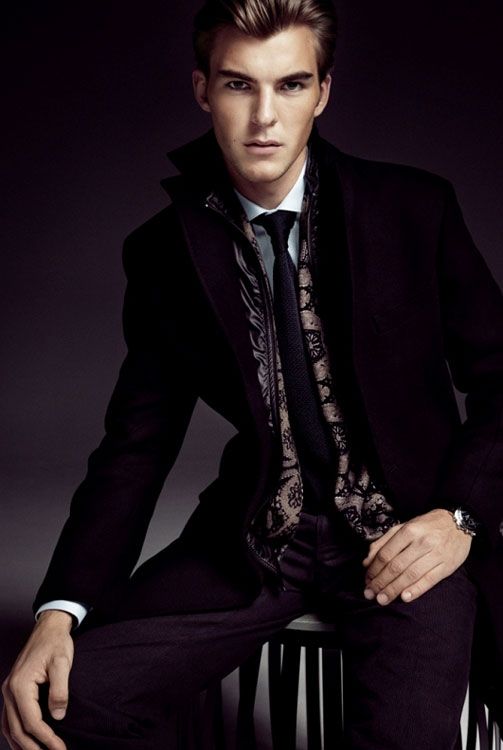 Massimo Dutti, Hombre Holiday 2010