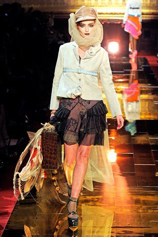 John Galliano,Fashion Show SS 2011