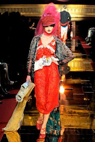 John Galliano,Fashion Show SS 2011