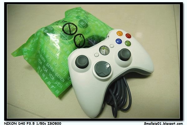 Microsoft Xbox360 & PC 兩用有線遊戲控制手把