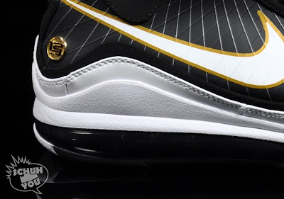 Upcoming 375664 011 Black/White Metallic Gold LBJ7 New Photos nike air max lebron 7 gr white black gold 5 05 Upcoming 375664 011 Black/White Metallic Gold LBJ7 New Photos