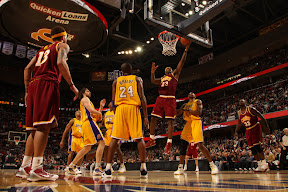 lebron james nba 100121 cle vs lal 18 King James James Scores 37 as Cavs Sweep Kobe & the Lakers