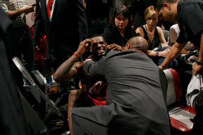 lebron james nba 100125 cle at mia 15 LeBron and Co. Still #1 in the NBA. Cavaliers Win Nine in a Row.