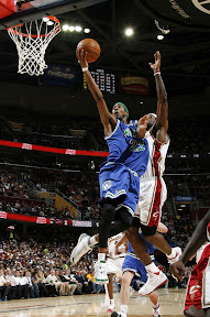 lebron james nba 100127 cle vs min 02 LeBron and Co. Still #1 in the NBA. Cavaliers Win Nine in a Row.