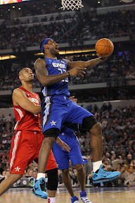 lebron james nba 100214 all star dallas 13 2010 NBA All Star: D Wade and LeBron lead EAST in Front of 108k