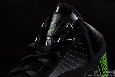 Air Max LeBron VII Black/Electric Green aka Dunkman Showcase lebron7 black dunkman 68 web Air Max LeBron VII Black/Electric Green aka Dunkman Showcase