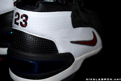 Throwback Thursday: Nike Air Zoom Generation Playoff PE nike air zoom generation pe playoff 1 09 Throwback Thursday: Nike Air Zoom Generation Playoff PE