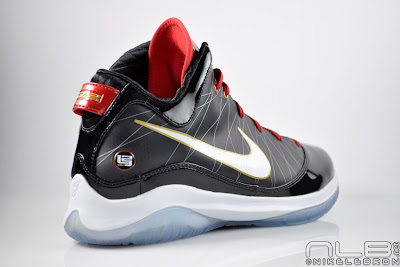Nike LeBron VII P.S. Release Dates 2x April, 1x May, 1x June lebron7 ps black red white part two 33 web Nike LeBron VII P.S. Release Dates 2x April, 1x May, 1x June