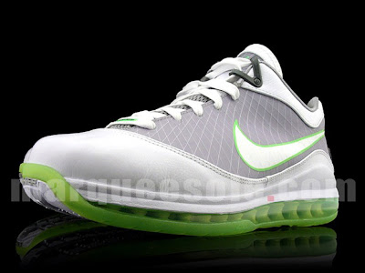 nike air max lebron 7 low new ss dunkman 2 05 Nike Air Max LeBron VII Low Grey & Mean Green aka Dunkman