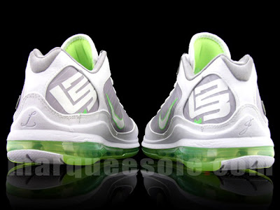 nike air max lebron 7 low new ss dunkman 2 04 Nike Air Max LeBron VII Low Grey & Mean Green aka Dunkman