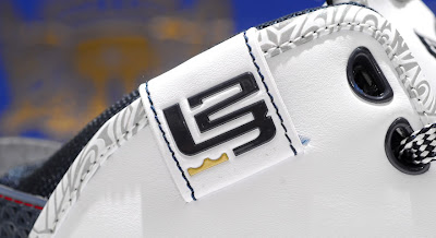 nike zoom lebron 6 pe olympic united we rise 9 13 Detailed Look at the Zoom LeBron VI USAB UWR General Release