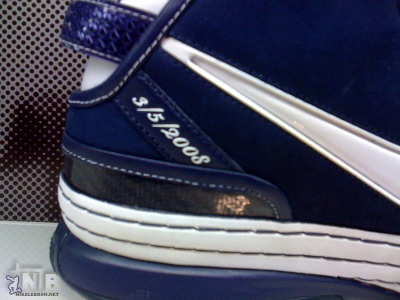 nike-zoom-lebron-6-gr-white-navy-black-1