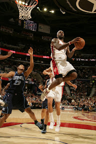 Cavaliers Winning Steak Snapped at Eight. LBJ is the Player of the Week. lebron_james_nba_081115_cle-vs-uta-04 Cavaliers Winning Steak Snapped at Eight. LBJ is the Player of the Week.