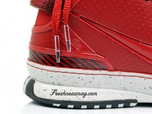 Detailed Look at the New York Nike LeBron 6 8220Big Apple8221