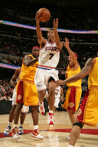 lebron james nba 081212 cle vs phi 04 Hawks Stop Cavaliers Eleven Game Winning Streak