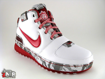Ohio State Buckeyes Nike Zoom LeBron VI aka Home PE Showcase nike zoom lebron 6 gr white crimson grey 4 54 Ohio State Buckeyes Nike Zoom LeBron VI aka Home PE Showcase