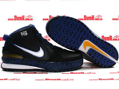 Fresh Look at the Upcoming Black Royal Maize ZLVI GR nike zoom lebron 6 gr black blue maize 3 02 Fresh Look at the Upcoming Black Royal Maize ZLVI GR