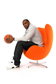 LeBron James Rocking the Akron Six During 2009 NBA All Star Festivities lebron james nba 090214 all star phoenix 37 LeBron James Rocking the Akron Six During 2009 NBA All Star Festivities