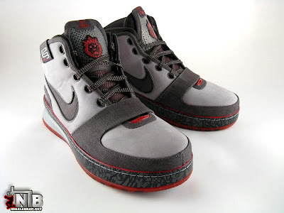 Close to Perfection? Los Angeles Nike Zoom LeBron VI Showcase. nike zoom lebron 6 pe city pack los angeles 12 15 Close to Perfection? Los Angeles Nike Zoom LeBron VI Showcase.