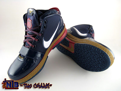Nike Zoom LeBron James VI Chalk Edition Showcase lebron6 the chalk 22 web Nike Zoom LeBron James VI Chalk Edition Showcase