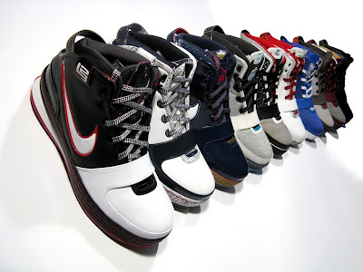 nike zoom lebron 6 xx group anniversary 1 02 Happy Two Year Anniversary Nike LeBron Dot Net!!!