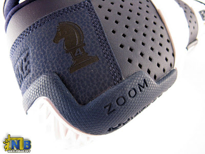 nike zoom lebron 20 5 5 pe playoff navy 1 27 Looking Back at Nike Zoom 20 5 5 With the 2006 Playoff PE