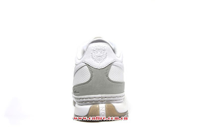 nike zoom lebron 6 low gr white silver 5 07 Coming in May... LeBron 6 Low White White Medium Grey