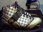 Sample - Black/Gold Sample - Black/Gold