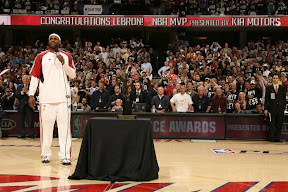 Amazing Encore LeBron and Co. Cruise By Hawks in the Series Opener lebron james nba 090505 cle vs atl 41 game 1 Amazing Encore LeBron and Co. Cruise By Hawks in the Series Opener