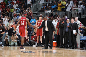 lebron james nba 090509 cle vs atl 42 game 3 LeBron Puts on Another MVP Show. Mo Gets Recruited as Soldier.