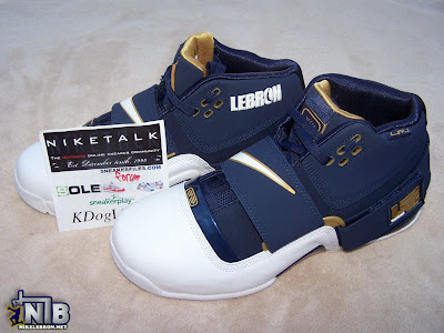 Nike Zoom Soldier (I) 07 LeBron James Skills Academy PE nike zoom soldier pe skills academy 2 05 Nike Zoom Soldier (I) 07 LeBron James Skills Academy PE