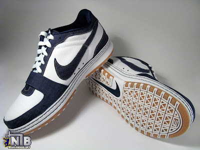 Nike Zoom LeBron VI Low White / Navy / Light Brown Denim lebron6 low navy denim 12 web Nike Zoom LeBron VI Low White / Navy / Light Brown Denim