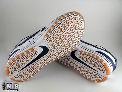 Nike Zoom LeBron VI Low White / Navy / Light Brown Denim lebron6 low navy denim 13 web Nike Zoom LeBron VI Low White / Navy / Light Brown Denim