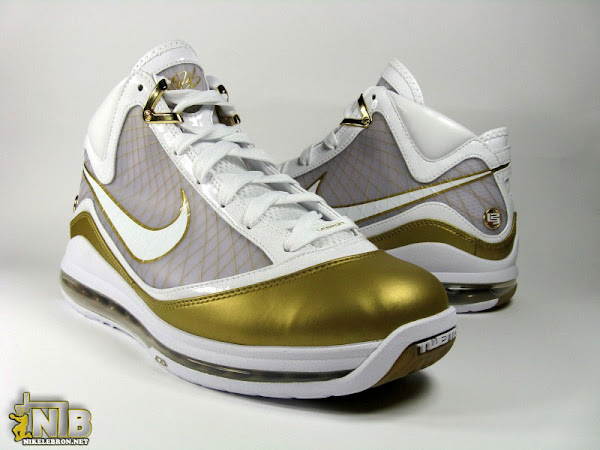Official Nike Air Max LeBron VII Weight In China8217s Drop Today