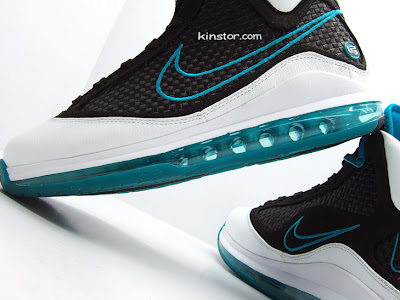nike air max lebron 7 gr white black aqua 1 16 Upcoming Baltic Blue aka Aqua aka Red Carpet LeBron VII New Pics