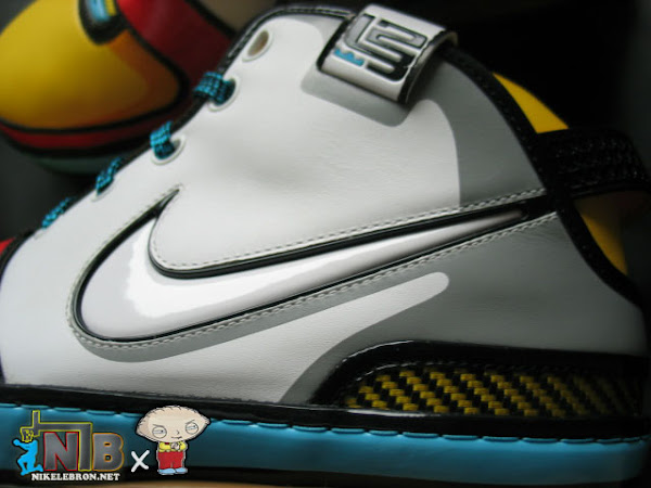 NLBnet Exclusive Zoom LeBron VI 8220Stewie8221 from the Family Guy