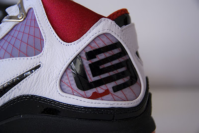 nike air max lebron 7 gr black red white 13 03 New Photos Presenting the First Colorway of the Air Max LeBron VII