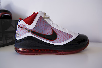 nike air max lebron 7 gr black red white 13 04 New Photos Presenting the First Colorway of the Air Max LeBron VII