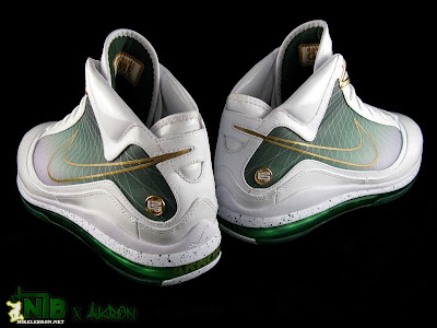 lebron7 mtag akron 11 web Nike Air Max LeBron VII   More Than a Game   Akron Showcase
