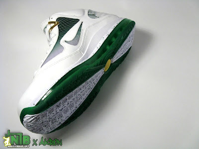 lebron7 mtag akron 51 web Nike Air Max LeBron VII   More Than a Game   Akron Showcase