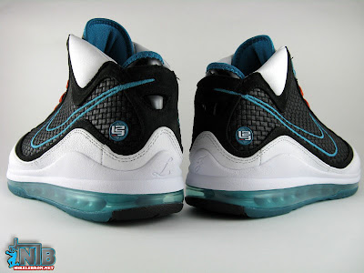 lebron7 red carpet 20 web Air Max LeBron VII Red Carpet Showcase. New Pairs at Citysole.