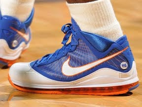 timeline 091202 shoe lebron7 hwc 2009 10 Timeline