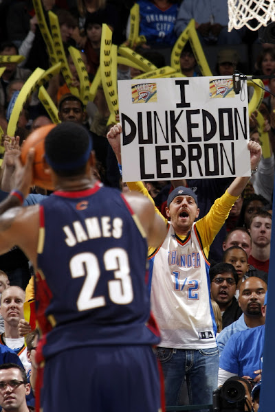 Cavaliers Grab a Fifth Straight Win LeBron not a Fan of Tweets
