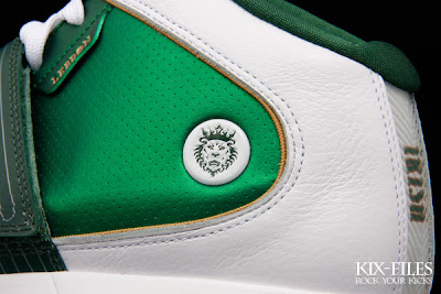 Limited Edition Christ the King & SVSM Soldier IVs New Photos nike zoom soldier 4 pe svsm home 3 04 Limited Edition Christ the King & SVSM Soldier IVs New Photos