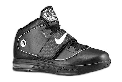 Nike Zoom Soldier IV TB (Team Bank) Colorways Coming Soon nike zoom soldier 4 tb black black 0 1 Nike Zoom Soldier IV TB (Team Bank) Colorways Coming Soon