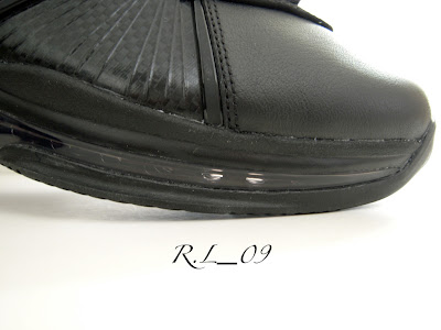 Detailed Look at the Nike Air Max LeBron VII (8) Triple Black nike air max lebron 8 gr black black 2 25 Detailed Look at the Nike Air Max LeBron VII (8) Triple Black