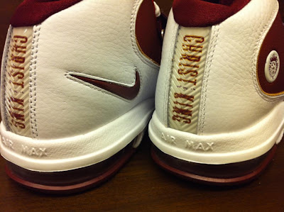 Nike Zoom Soldier IV Christ the King Limited Edition New Pics nike zoom soldier 4 pe ctk home 4 03 Nike Zoom Soldier IV Christ the King Limited Edition New Pics