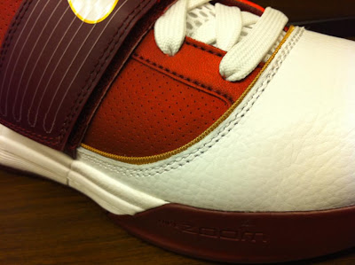 Nike Zoom Soldier IV Christ the King Limited Edition New Pics nike zoom soldier 4 pe ctk home 4 05 Nike Zoom Soldier IV Christ the King Limited Edition New Pics