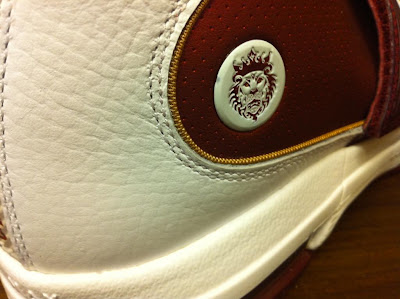 Nike Zoom Soldier IV Christ the King Limited Edition New Pics nike zoom soldier 4 pe ctk home 4 04 Nike Zoom Soldier IV Christ the King Limited Edition New Pics