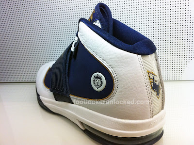 Detailed Look at the Nike Zoom LeBron Soldier IV Akron University nike zoom soldier 4 pe akron home 2 03 Detailed Look at the Nike Zoom LeBron Soldier IV Akron University